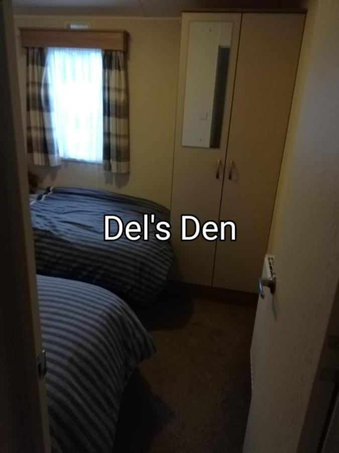 Del'S Den Lakeside Weeley Bridge Ngoại thất bức ảnh