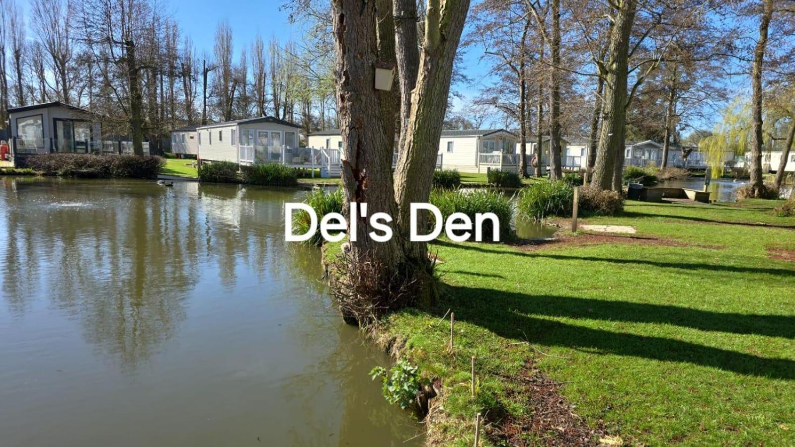Del'S Den Lakeside Weeley Bridge Ngoại thất bức ảnh